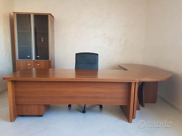 Arredo completo ufficio dirigenziale