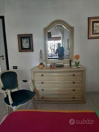 mobile da camera letto + poltrona