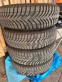 Gomme invernali+cerchi+copricerchi Smart