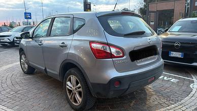 Nissan qashqai 2013 1500 diésel  Cod mot k9k