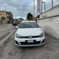 Volkswagen Golf VII 2013 3p 2.0 tdi Gtd