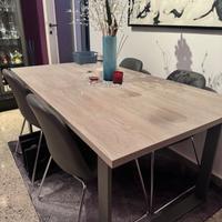 Tavolo da pranzo allungabile con 4 sedie