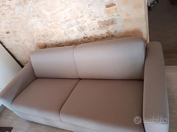 Divano letto due posti 