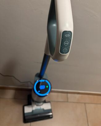 Aspirapolvere lavapavimenti intelligente