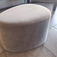 pouf in velluto colore grigio 