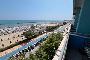 Fronte mare a civitanova marche