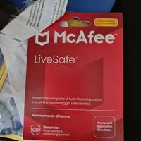 Antivirus McAfee LiveSafe