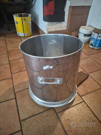 Pentolone per pomodori