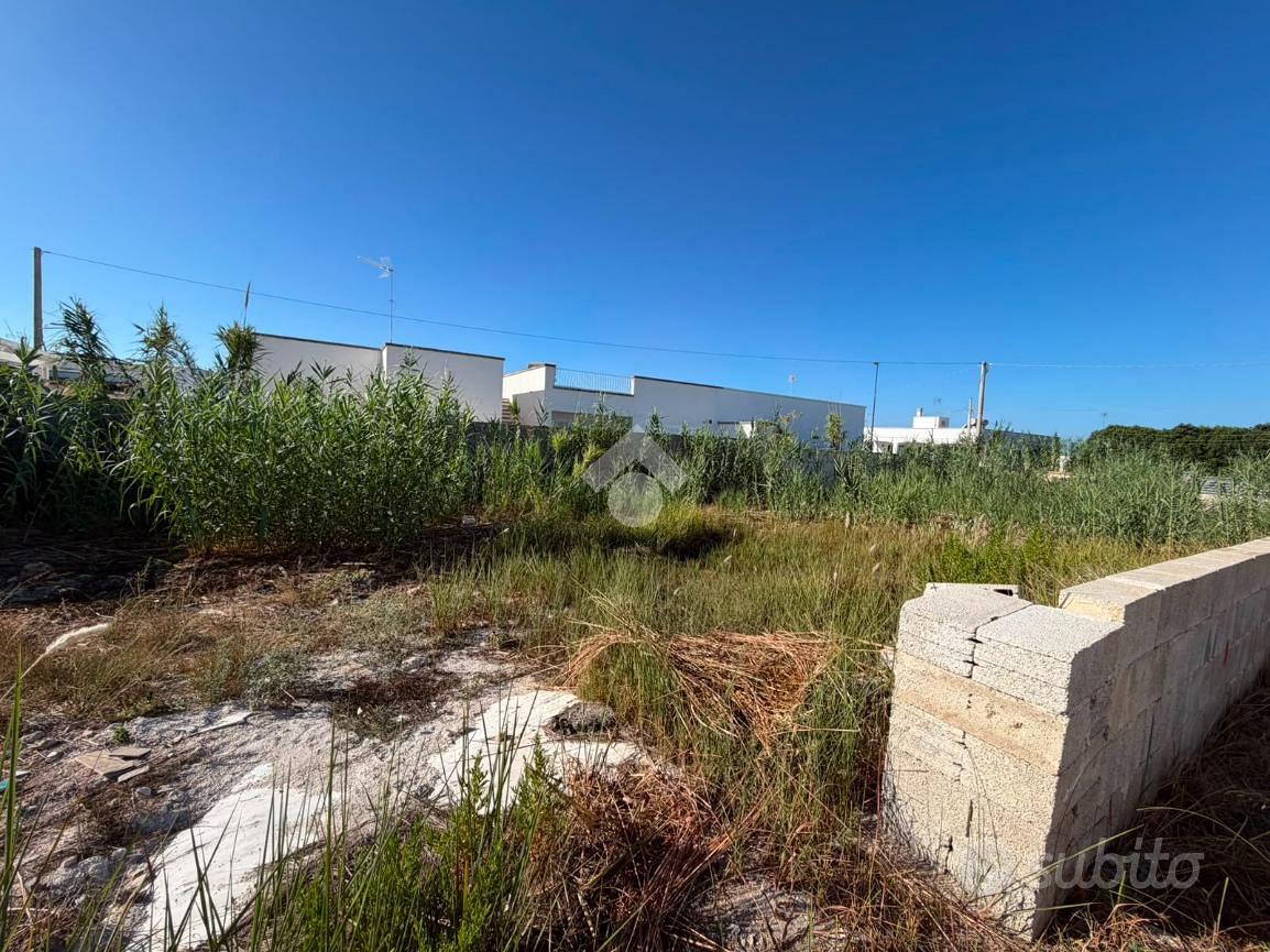TER. RESIDENZIALE A TAVIANO - Vista 4