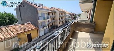 Appartamento fronte mare a fondachello - mascali