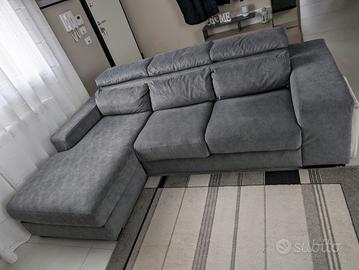 Divano Poltrone Sofà 