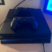 PS4 Pro 1TB + 2 controller originali + giochi