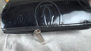 Pochette Cartier Must de Cartier vernice nera logo