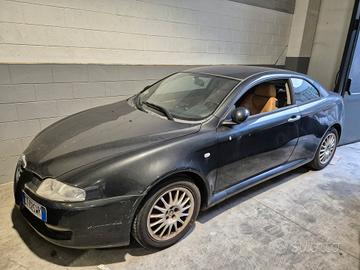 Alfa Romeo GT 1.9 JTD