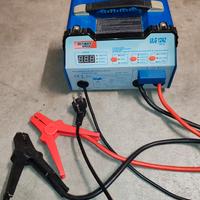 Caricabatterie e avviatore Ultimate Speed ULG 12A2