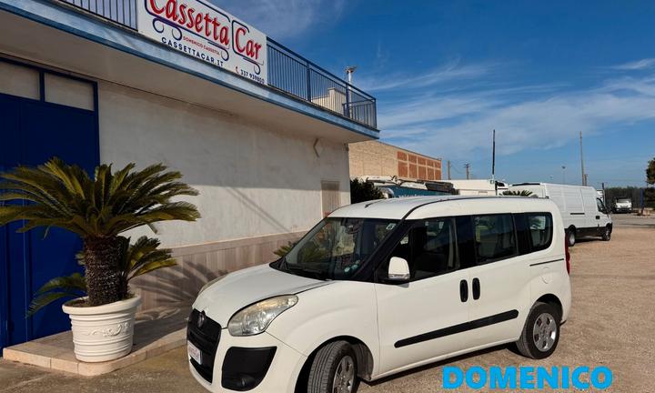 Fiat doblo trasporto persone