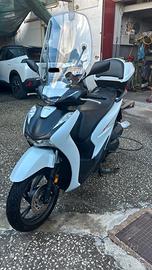 SH 125 SPORT