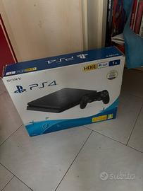 Playstation 4 slim 1TB