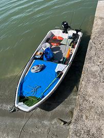 Barca in vetroresina