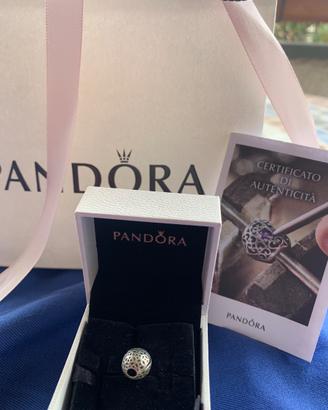 Charm Pandora