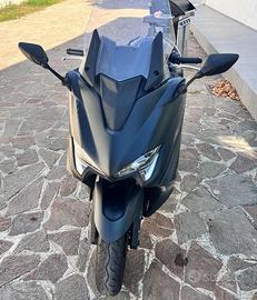 T max  560