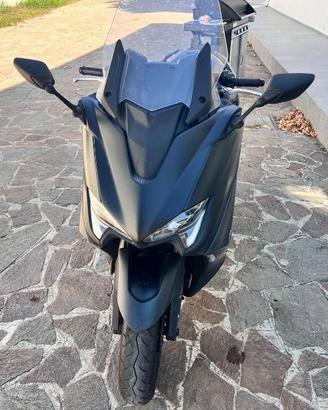 T max  560