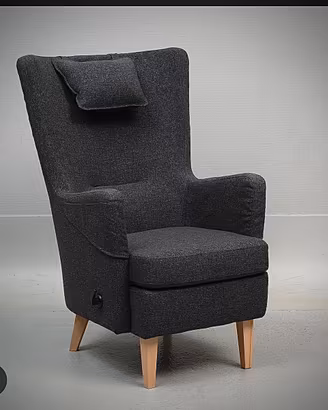 Poltrona Ikea con seduta  assistita