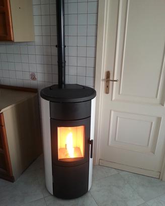 Stufa a pellet Ravelli Natural 7