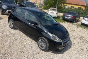 Peugeot 208 PureTech 82 5 porte Allure
