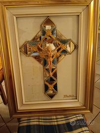 quadro con scultura crocifisso 