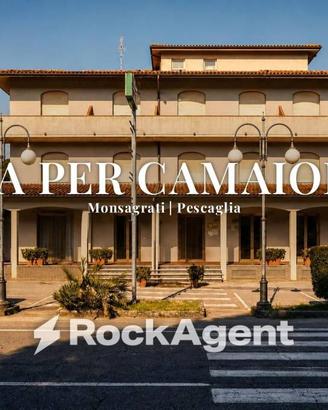 Casa indipendente di 1200 m² con più di 5 locali a