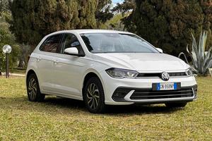 Volkswagen Polo 1.0 TSI Style 2023 NEOP PERFETTA l