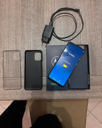 Motorola Moto G100