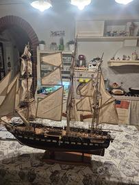 veliero fatto a mano 