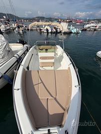 Open 5.6 m ARKOS con Yamaha 40/60 4T