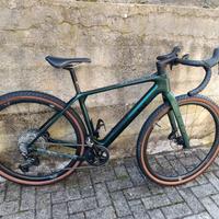 Bianchi Arcadex Pro in Carbonio  GRX820/822