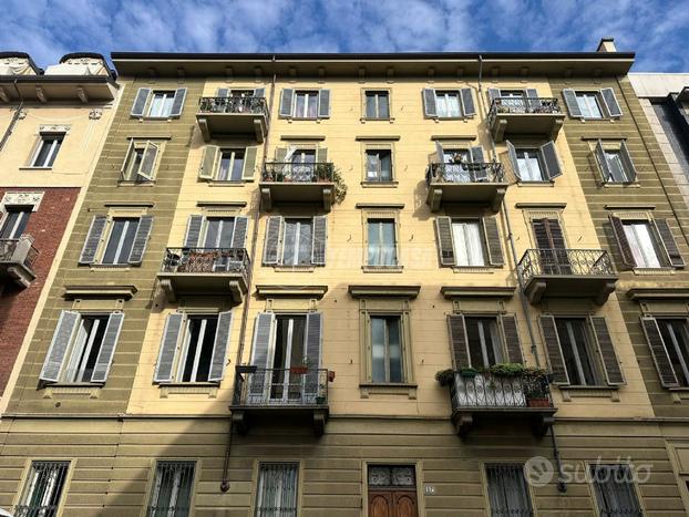 QUADRILOCALE DI AMPIA METRATURA A DUE PASSI DAL PA