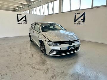 VOLKSWAGEN Golf 1.0 ETSI EVO DSG LIFE