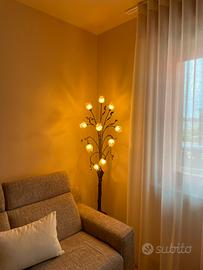 Lampada piantana con 10 fiori