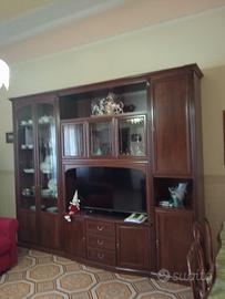 Parete attrezzata come nuova!