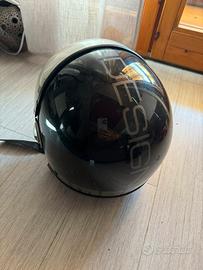 Casco Momo Design da ristrutturare internamente