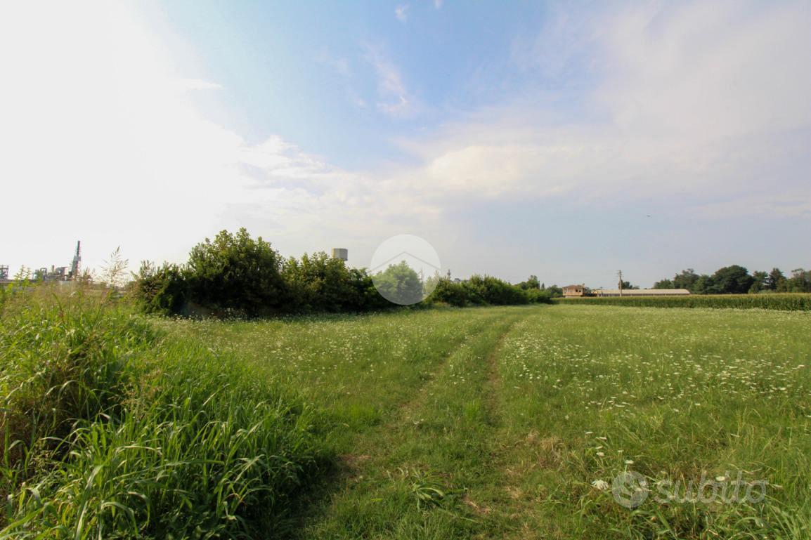 TERRENO A TREVIGLIO - Vista 5