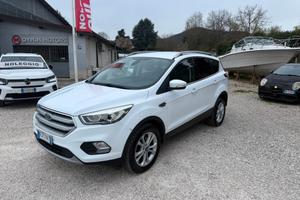 Ford Kuga 1.5 TDCI 120 CV 2WD Titanium 90.000 KM