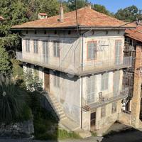 CASA SEMINDIPENDENTE A MEZZANA MORTIGLIENGO