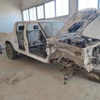 Ricambi Nissan Navara 2.5 del 2000