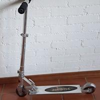 Monopattino tradizionale