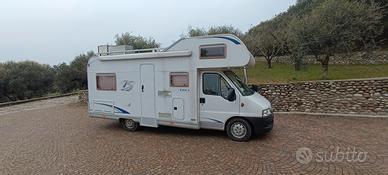 Camper burstner mansardato