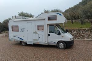 Camper burstner mansardato