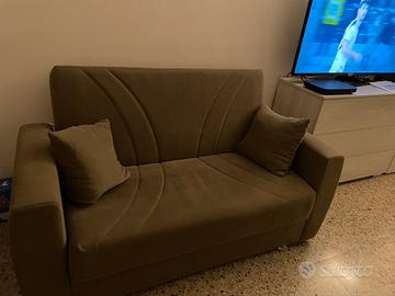 Divano 2 posti