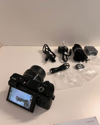 macchina fotografica Sony A6000L